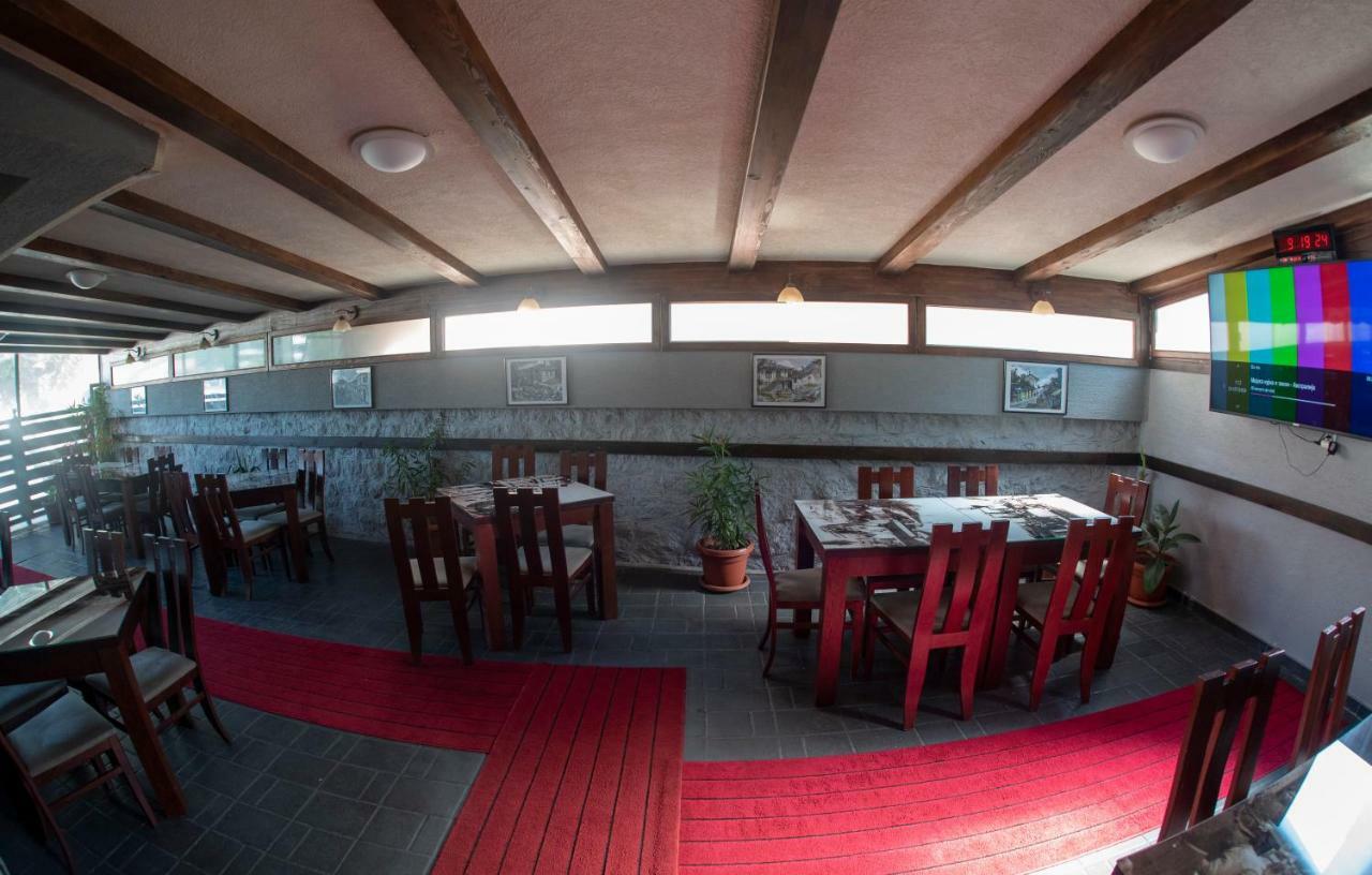 Dionis Rooms & Apartments Prilep Extérieur photo