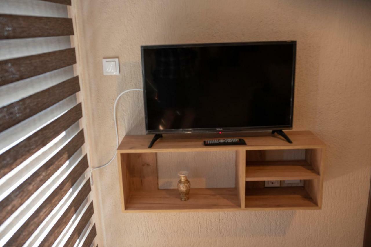 Dionis Rooms & Apartments Prilep Extérieur photo