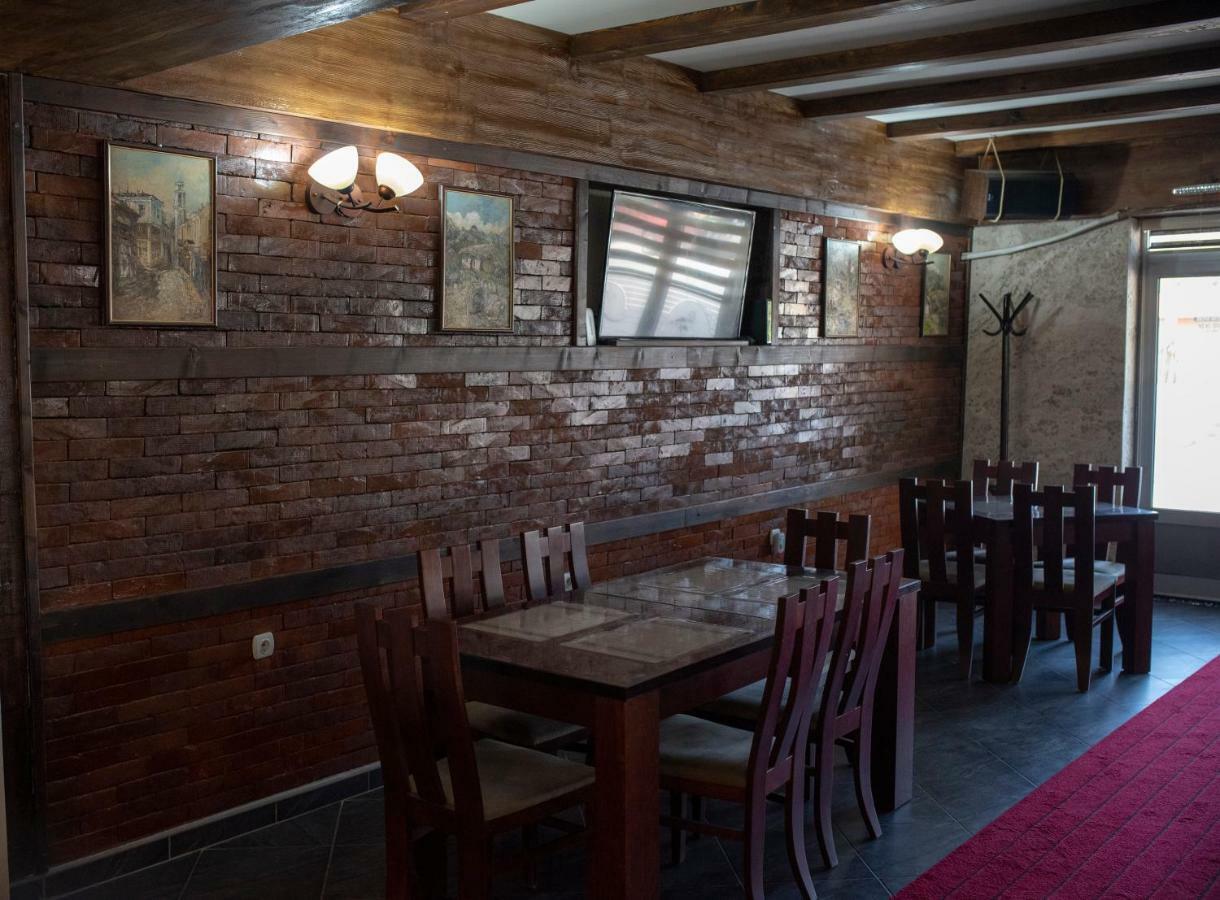 Dionis Rooms & Apartments Prilep Extérieur photo