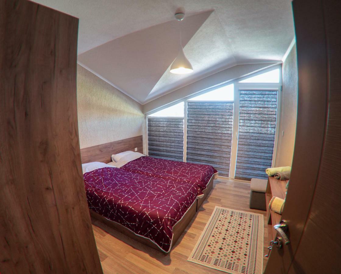Dionis Rooms & Apartments Prilep Extérieur photo